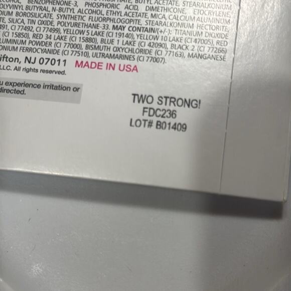 NWT Color Street "TWO STRONG" Nail Strips - Picture 4 of 5